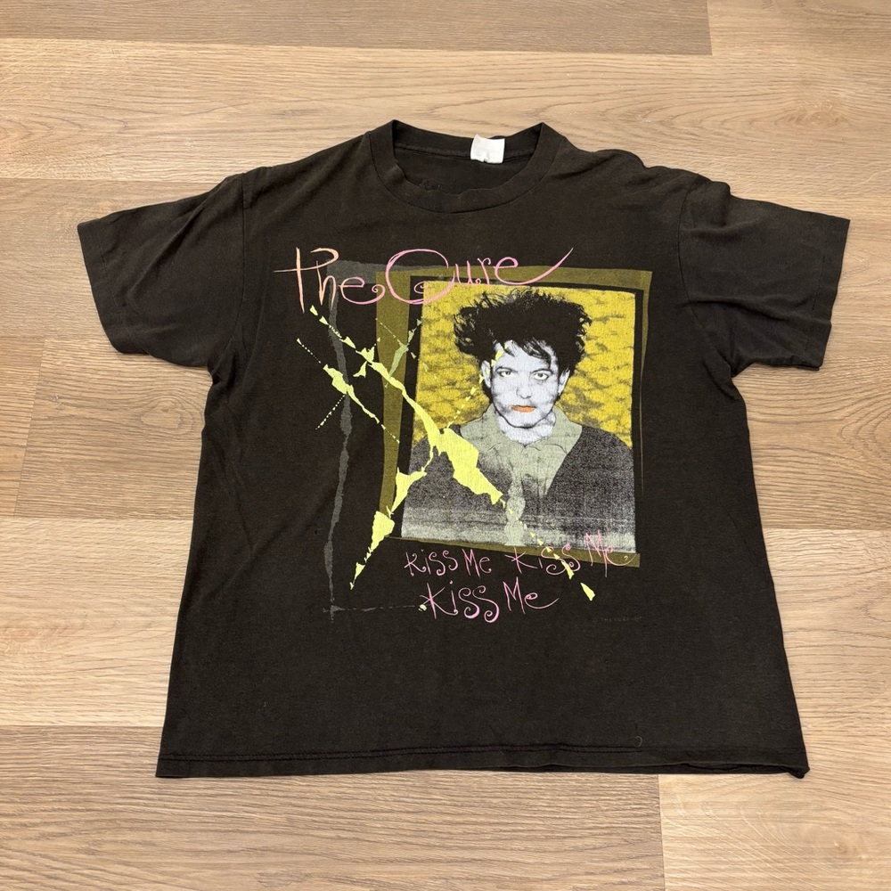 VINTAGE 80s THE CURE KISS ME ALBUM NEON ROBERT‎ SMITH